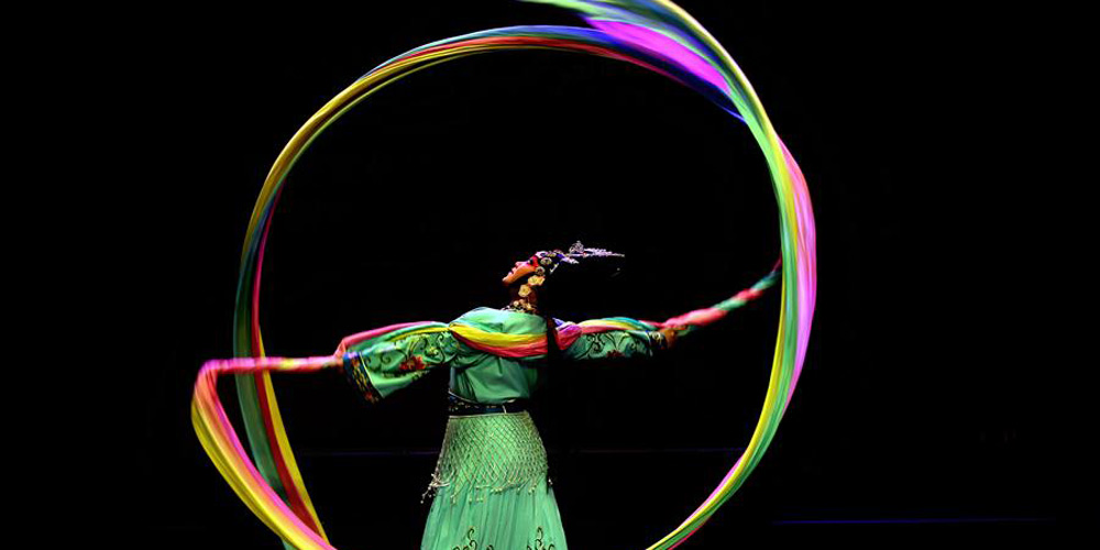 Artistas chineses apresentam a Ópera de Wuju na Jordânia