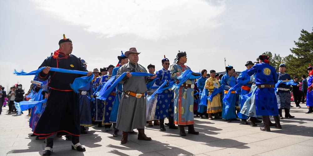 Ritual memorial para Genghis Khan é realizado na Mongólia Interior da China