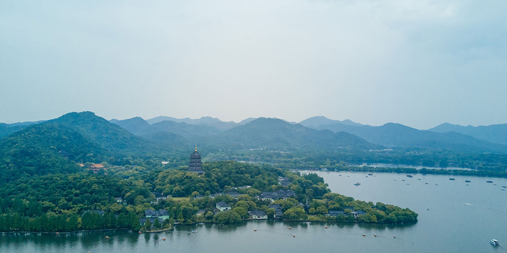 Cenário do Lago do Oeste em Hangzhou no leste da China