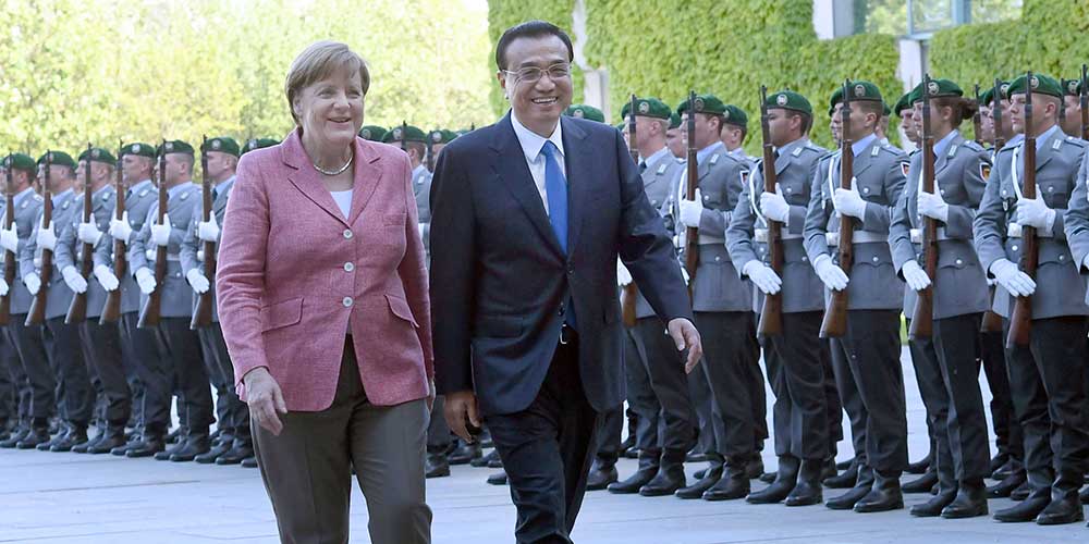 Premiê chinês mantém conversas com chanceler alemã