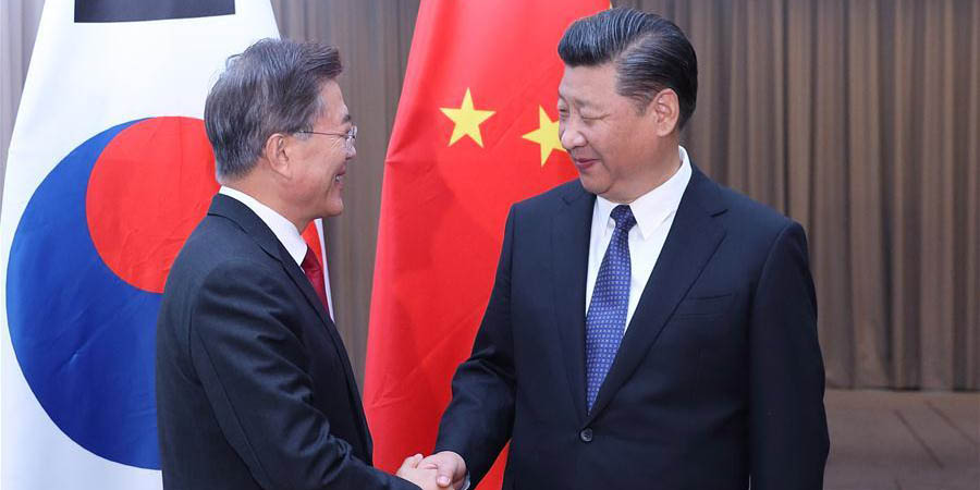 China disposta a unir-se à Coreia do Sul para restaurar desenvolvimento 
saudável de relações, diz Xi