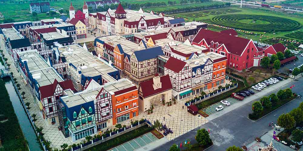 Desenvolvimento do distrito comercial de Pinghu, no leste da China