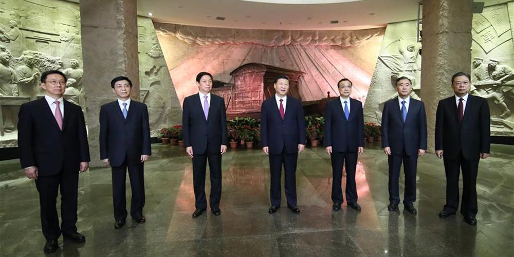 Xi visita sítio revolucionário histórico em Zhejiang