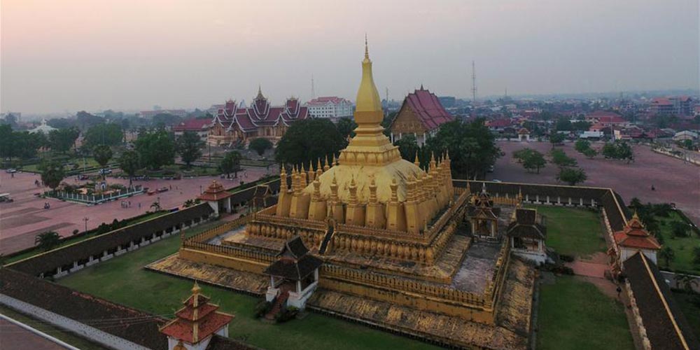 Palácio Pha That Luang em Vientiane
