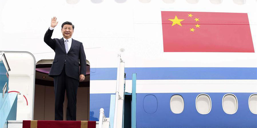 Presidente chinês chega a Hanói para visita de Estado