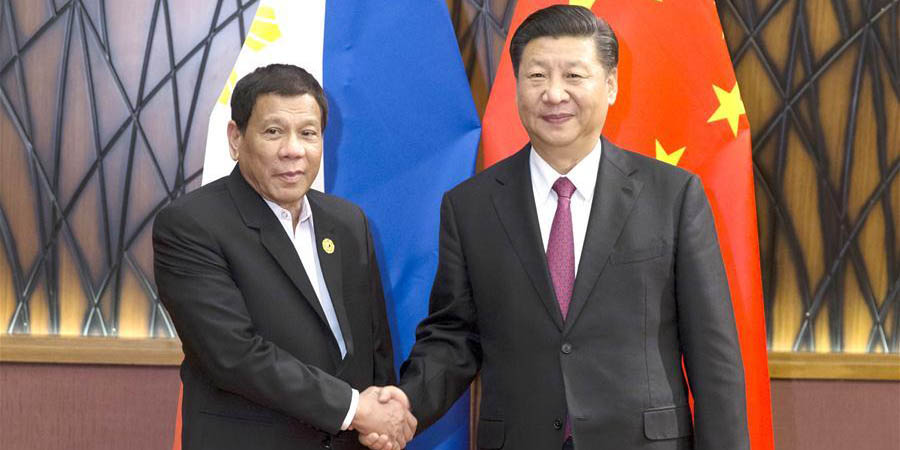 Xi e Duterte discutem fortalecimento de laços China-Filipinas