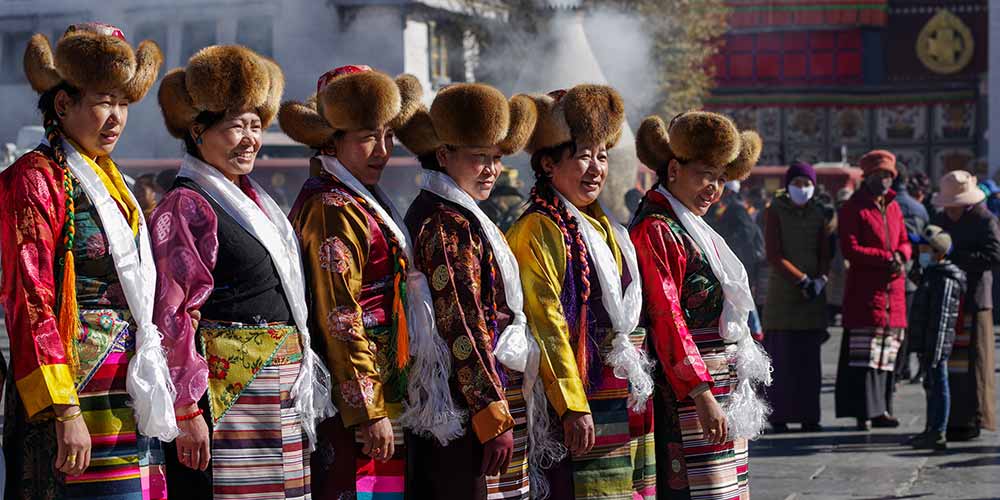 Tibetanos marcam Dia das Fadas em comemoração ao Buda Aleanterre Brahm