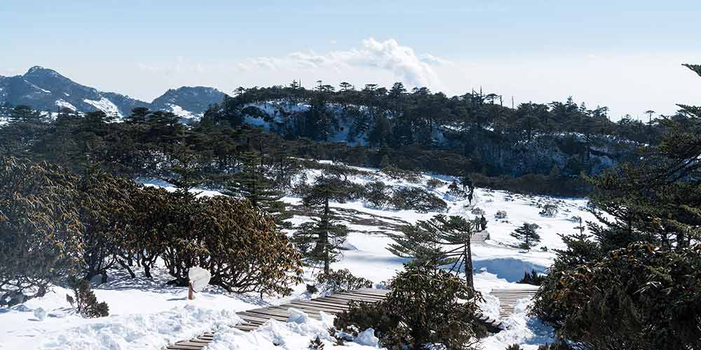 Paisagem de neve da Montanha Nevada Jiaozi em Kunming