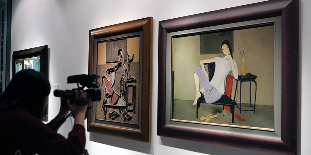 Exposição pré-venda do leilão de primavera pela Sotheby's realizado em Hong Kong