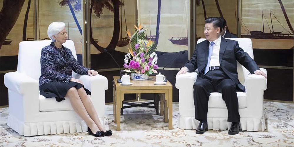Xi diz que a China continuará a apoiar livre comércio