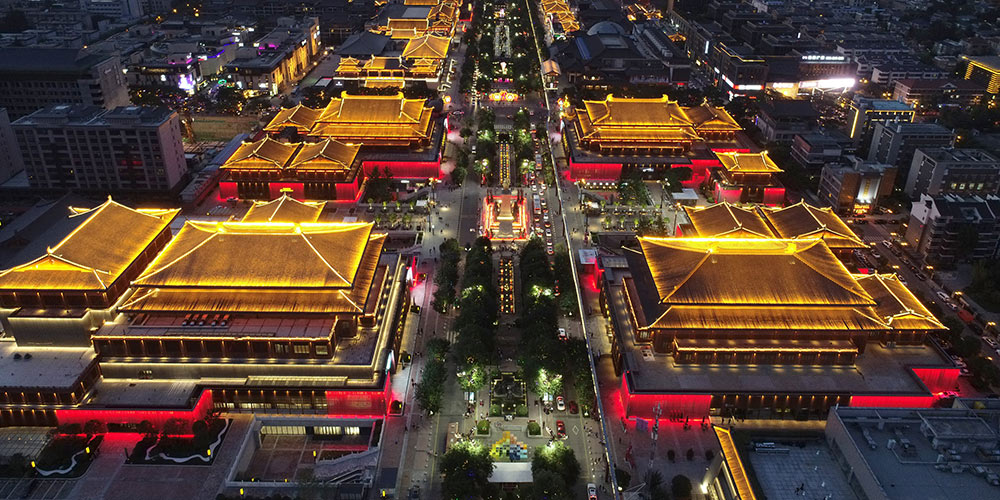 Passeios noturnos se tornam novo incentivo para impulsionar o turismo em Xi'an