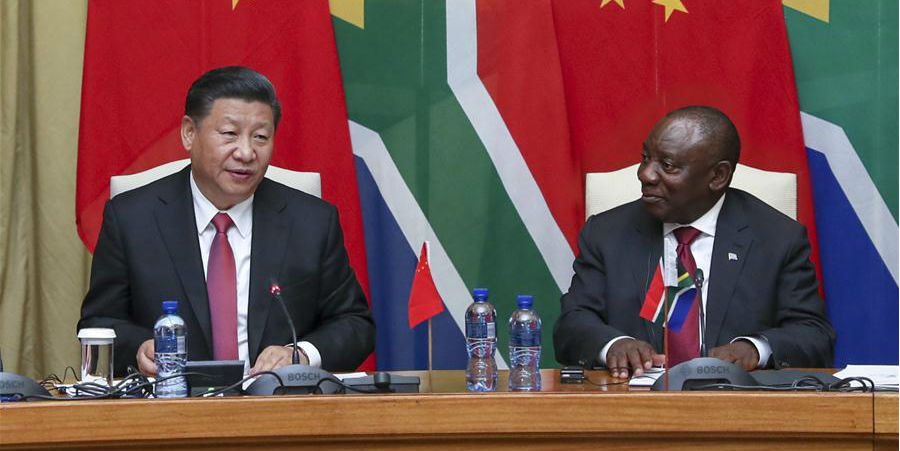 China e África do Sul concordam em promover amizade e ampliar relações