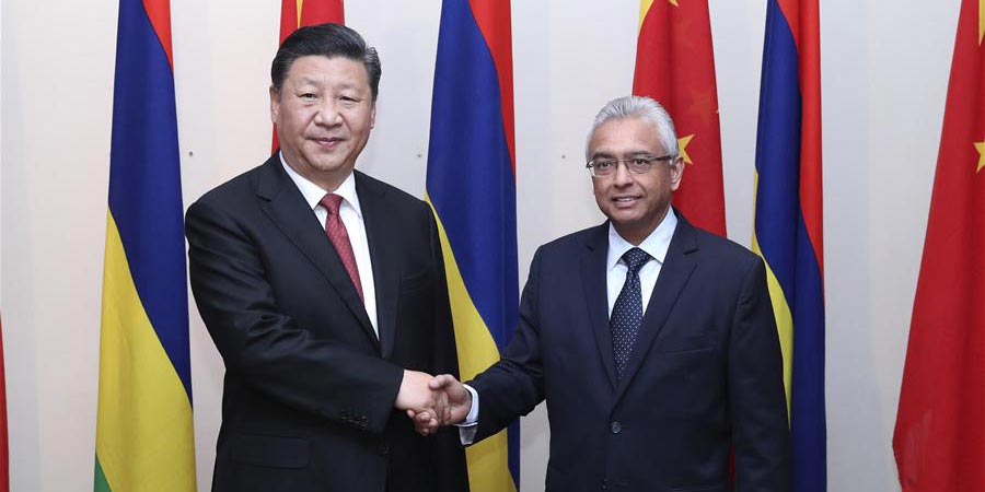 Xi reúne-se com primeiro-ministro de Maurício sobre laços bilaterais