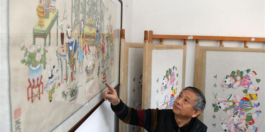 Artista de Tianjin produz pinturas com temática de Ano Novo para o Festival da Primavera