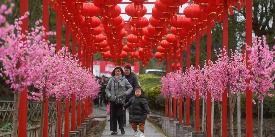 Atividades tradicionais realizadas em Zhejiang para celebrar Ano Novo Lunar Chinês, leste da China