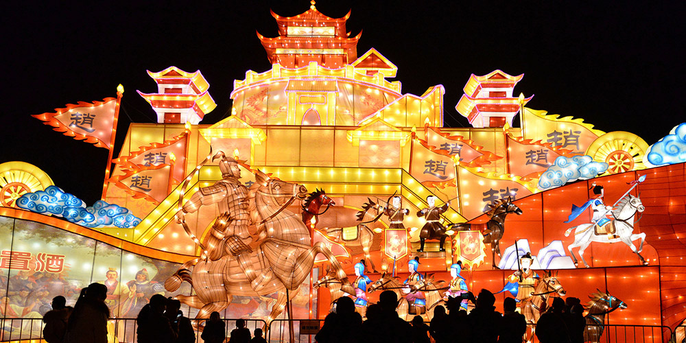 China comemora Festival das Lanternas