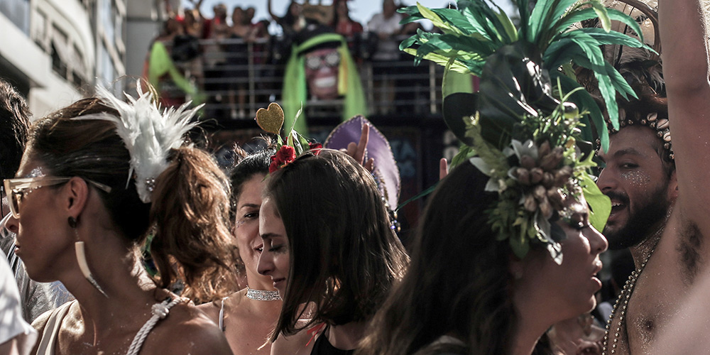 Blocos de rua desfilam no Carnaval de São Paulo, Brasil