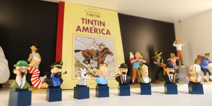 Loja com temática da série de histórias em quadrinhos belga "As Aventuras de Tintin" abre em Shanghai