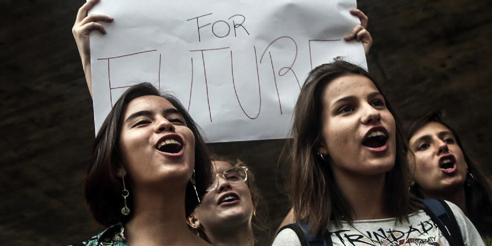 Estudantes de São Paulo participam de movimento contra a mudança climática