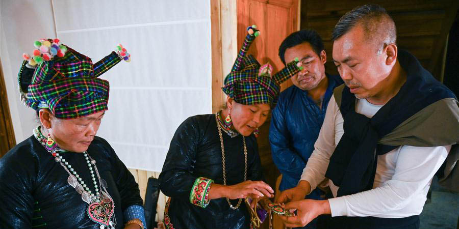 Aldeia em Yunnan desenvolve indústria do turismo para retirar pessoas da pobreza