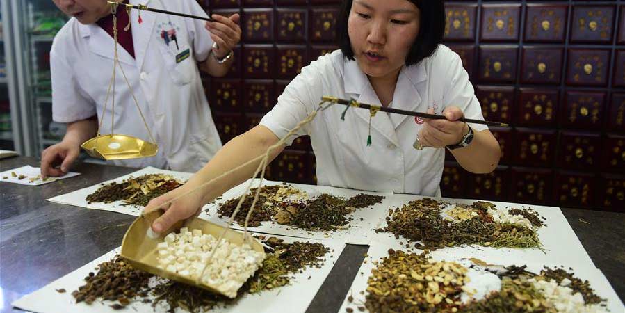 Medicina Tradicional Chinesa dá mais um passo para se tornar global