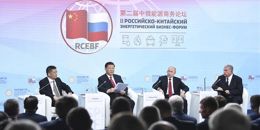 China e Rússia prometem maior cooperação energética