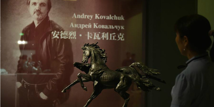 Beijing inaugura exposição com destaque em artistas russos