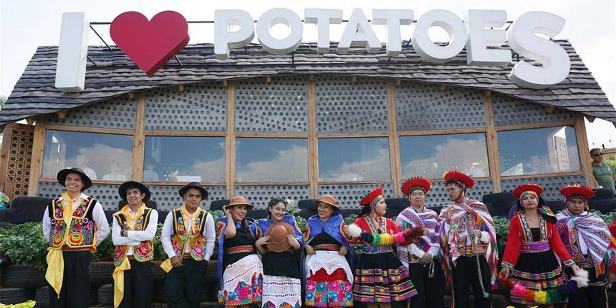 Evento temático conjunto "Dia do Peru e do Centro Internacional de Batatas" é realizado na Exposição Internacional de Horticultura de Beijing