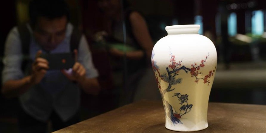 Destaques da exposição com temas botânicos no Museu do Palácio em Beijing