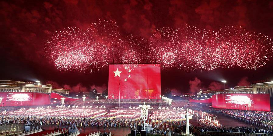 Destaques da gala noturna em celebração ao 70º aniversário de fundação da República Popular da China