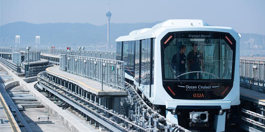 Metro ligeiro de Macau abre ao público