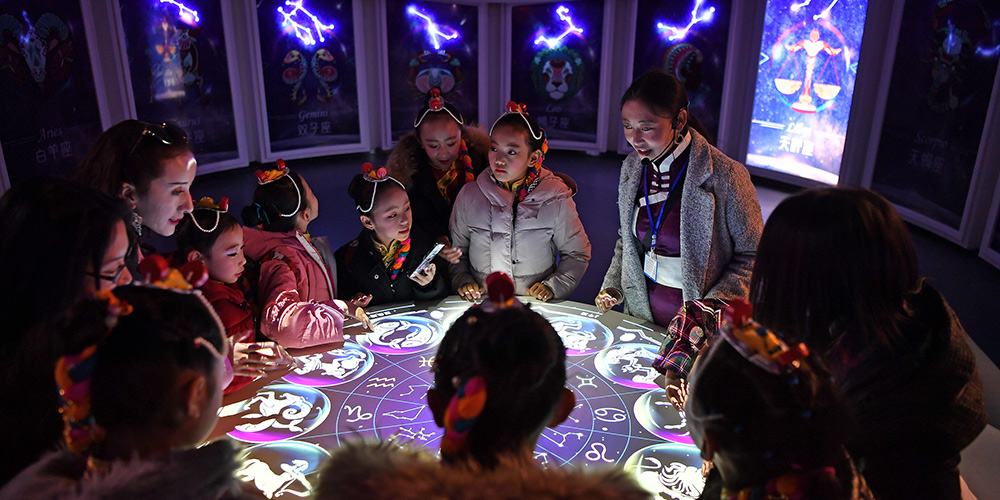 Planetário abre ao público para operação experimental em Lhasa