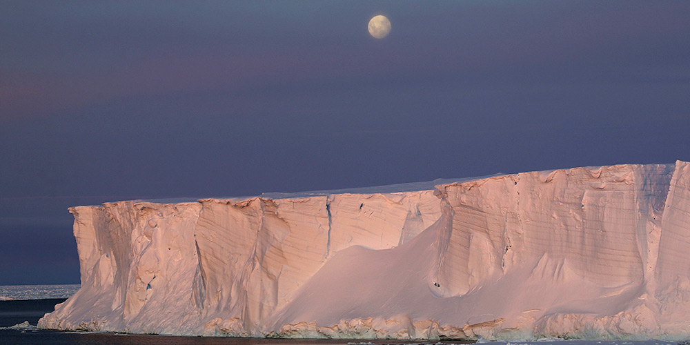 Fotos: Icebergs no Mar dos Cosmonautas durante a 36ª expedição antártica da China