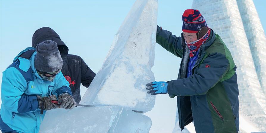 Harbin realiza 9º Campeonato Internacional de Criação de Esculturas de Gelo da China
