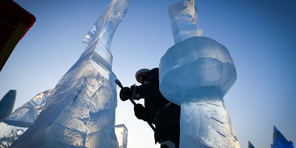 Fotos: Destaques do 9º Campeonato Internacional de Criação de Esculturas de Gelo da China em Harbin
