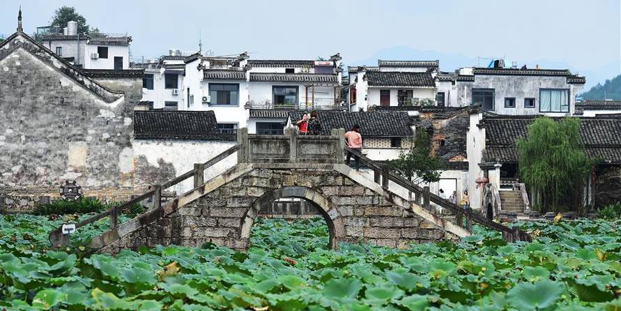 Vista da antiga vila de Chengkan em Huangshan, prov&iacute;ncia de Anhui
