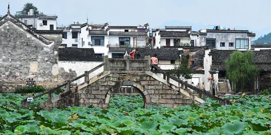 Vista da antiga vila de Chengkan em Huangshan, província de Anhui