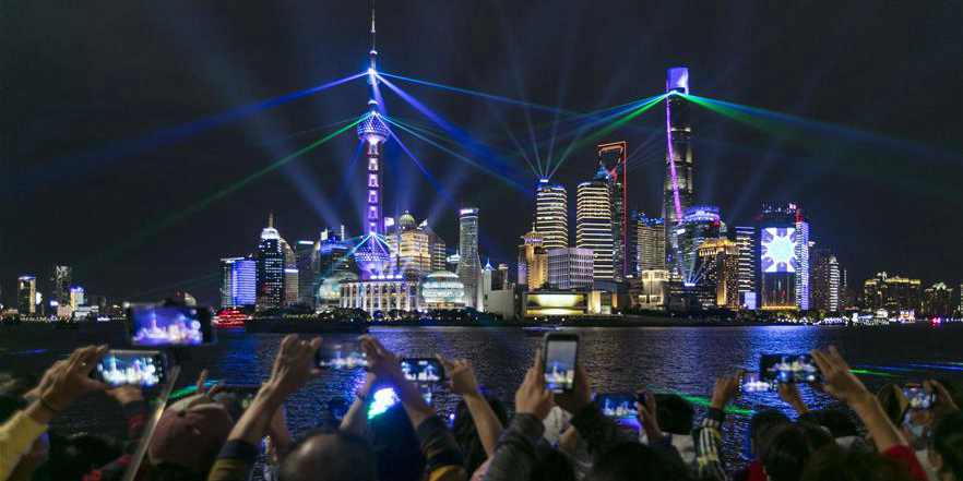 Turistas aproveitam o feriado do Dia Nacional da China para se divertirem