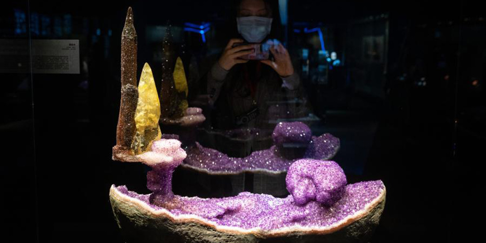 Museu de Nanjing realiza exposição temática de minerais e rochas