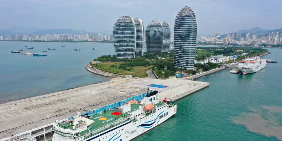 Rotas de cruzeiro para as Ilhas de Xisha retomam em Sanya, no sul da China