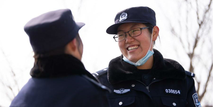 Fotos: mulheres policiais da delegacia de Badaling em Beijing