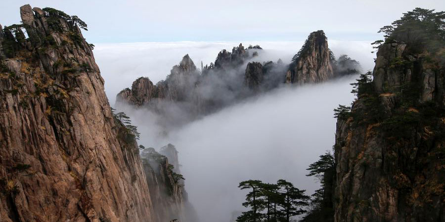 Fotos: Montanha Huangshan envolta pelas nuvens
