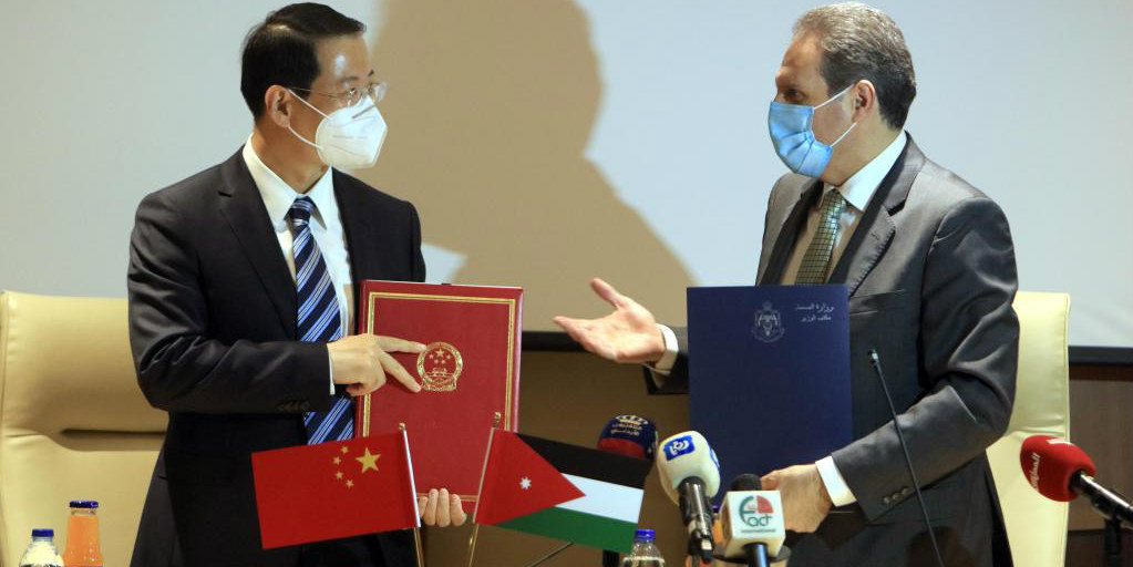 Jordânia recebe vacinas da Sinopharm doadas pela China
