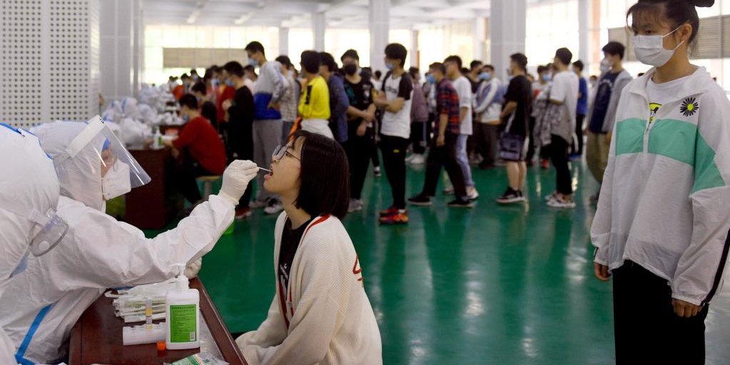 Cidade de Lu'an, em Anhui, realiza testes de ácido nucléico para todos os residentes nos principais distritos urbanos