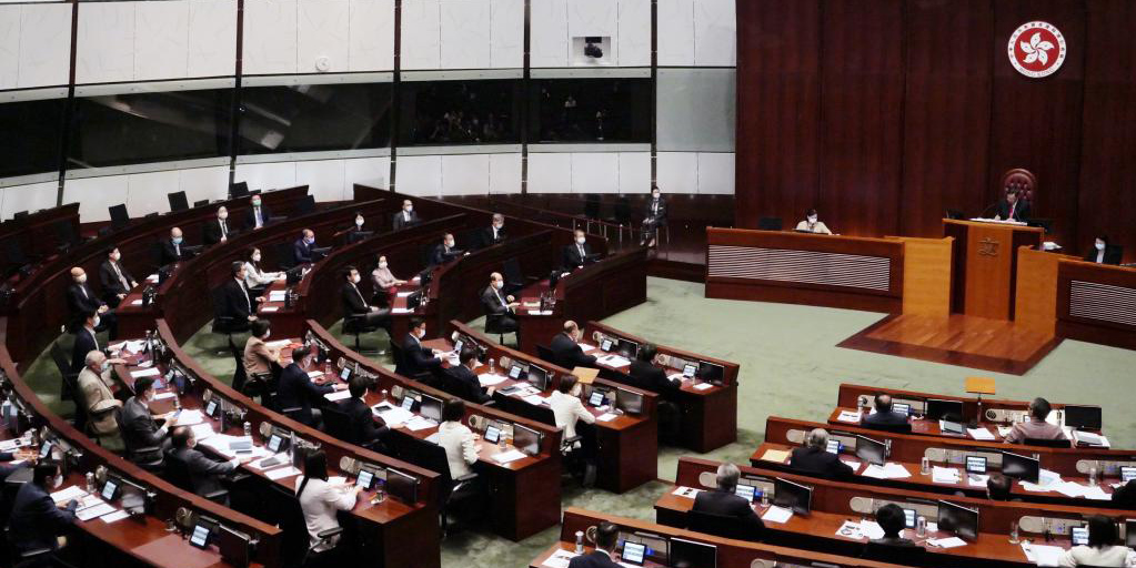 Legislativo de Hong Kong aprova emendas às leis eleitorais