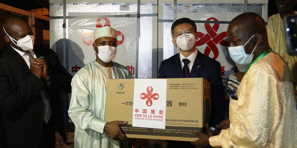 Chade recebe doação chinesa de vacinas contra COVID-19