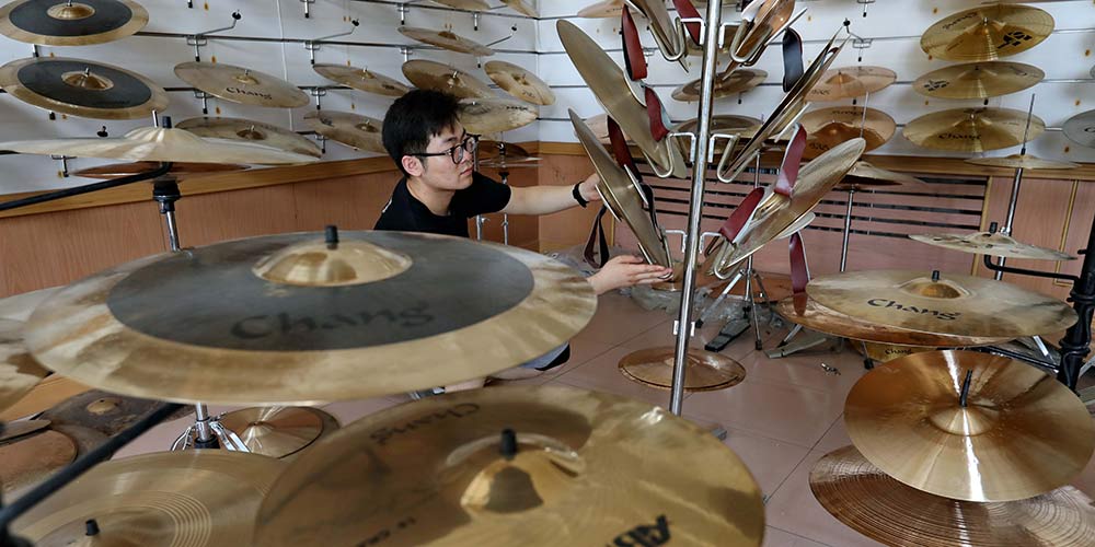 Vendas anuais de fábrica de gongos no norte da China atingem 15 milhões de yuans